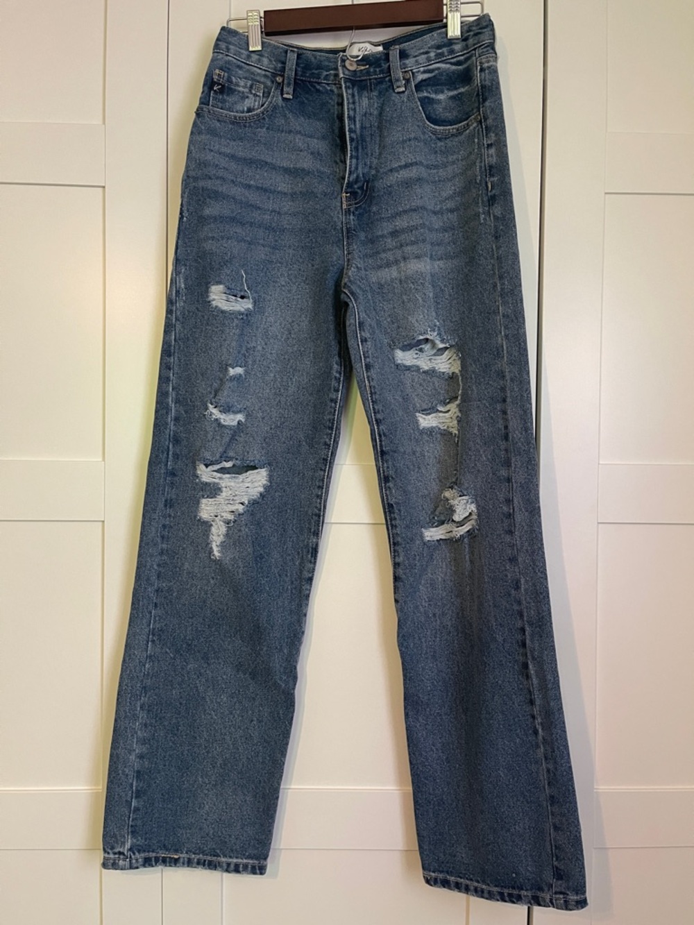 Classic Distressed Straight-Leg Jeans in Medium Blue